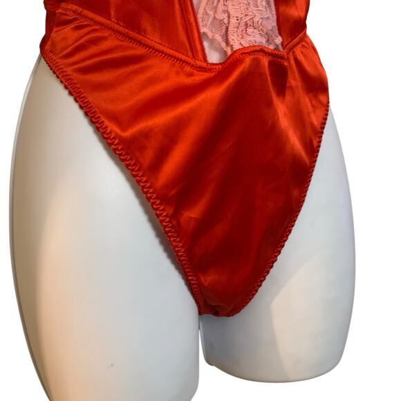 Savage X Fenty Red Goji Berry Bodysuit Womens Size S - Picture 6 of 10